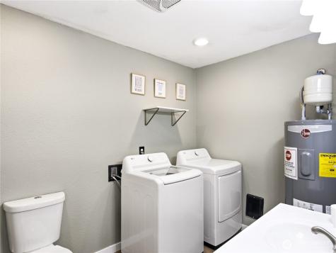 18824 SE 164th Street Renton WA 98058