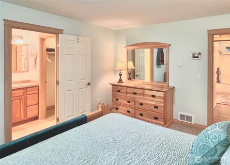 137 N Razor Clam Drive SW Ocean Shores WA 98569
