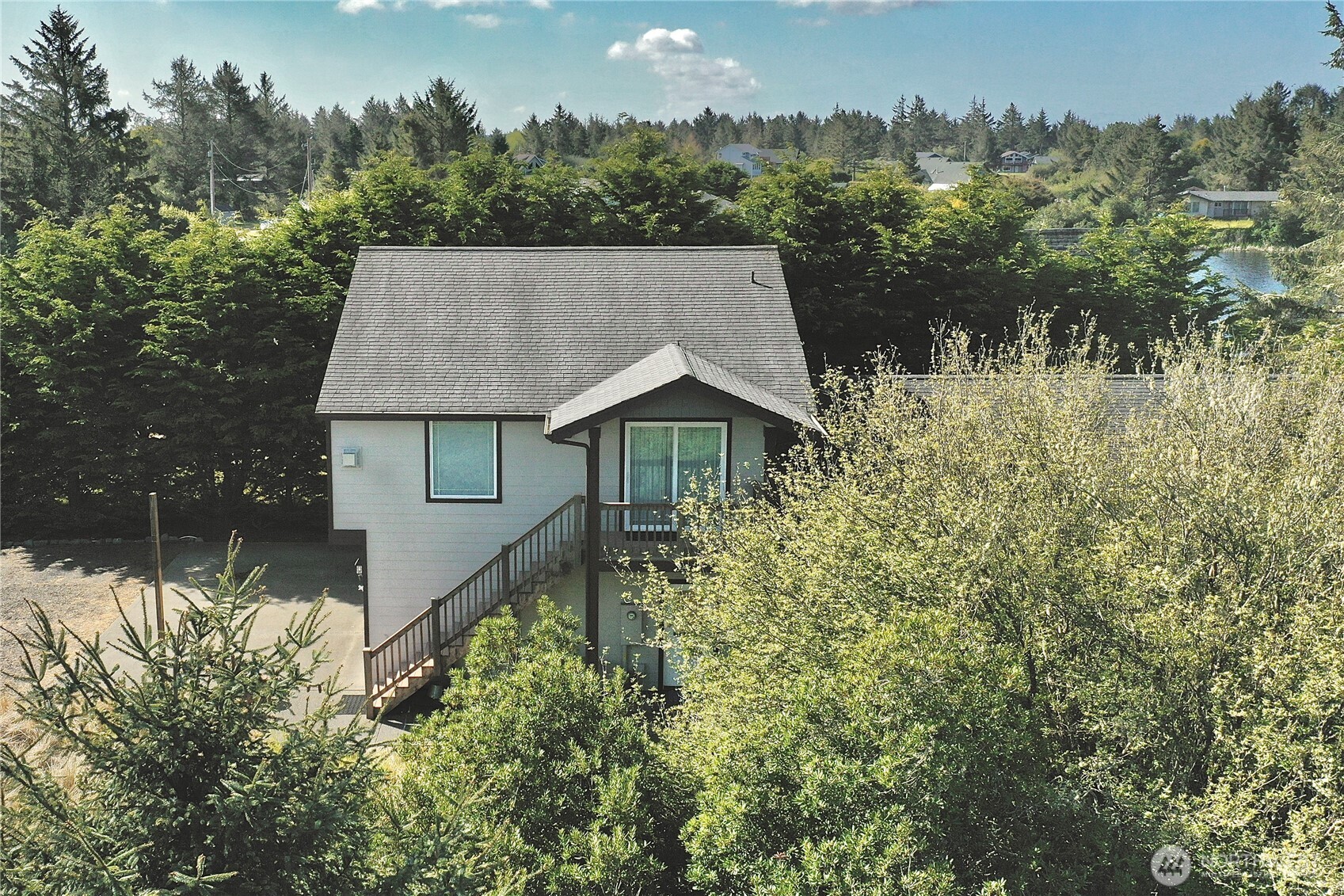 137 N Razor Clam Drive SW Ocean Shores WA 98569