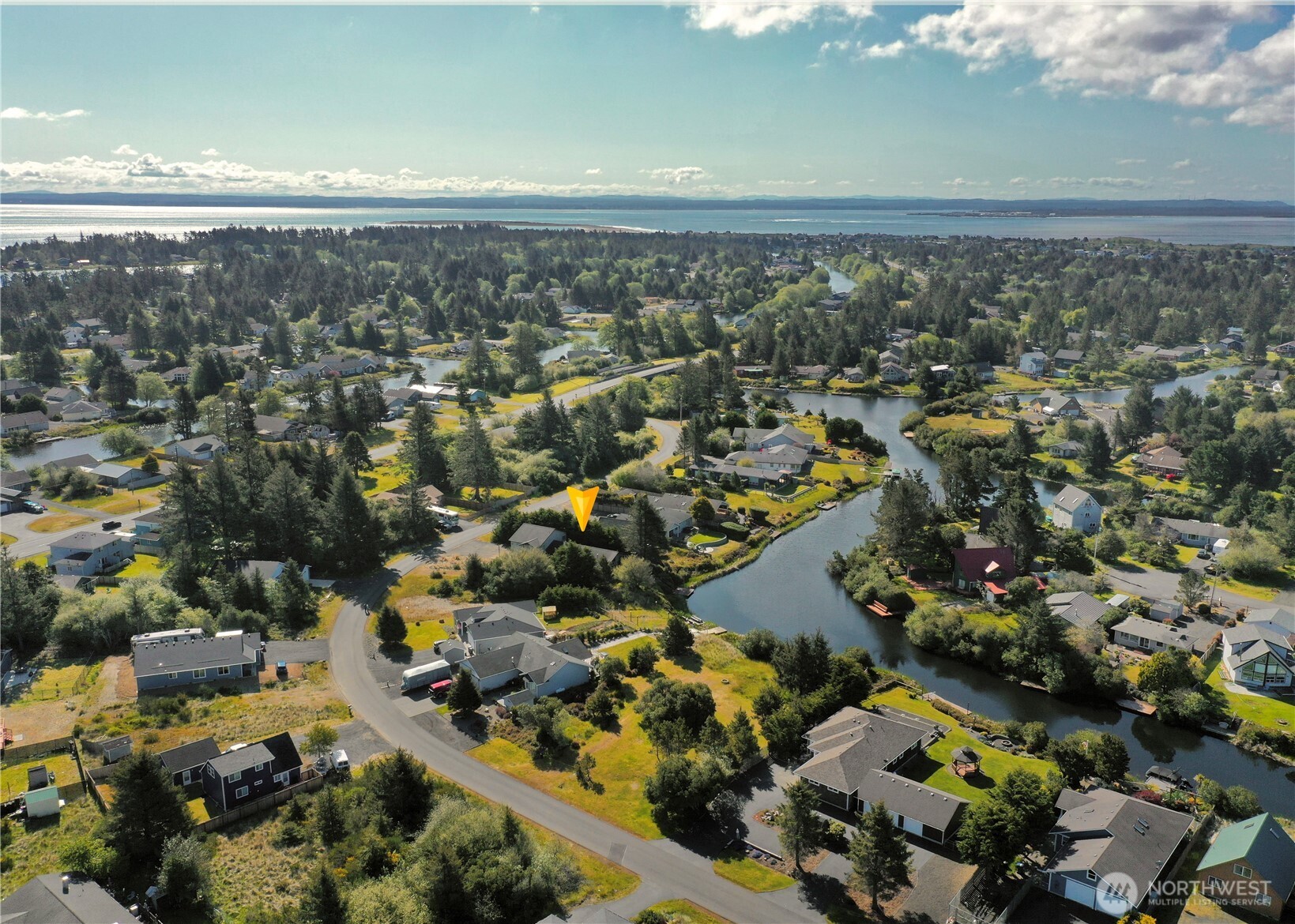 137 N Razor Clam Drive SW Ocean Shores WA 98569
