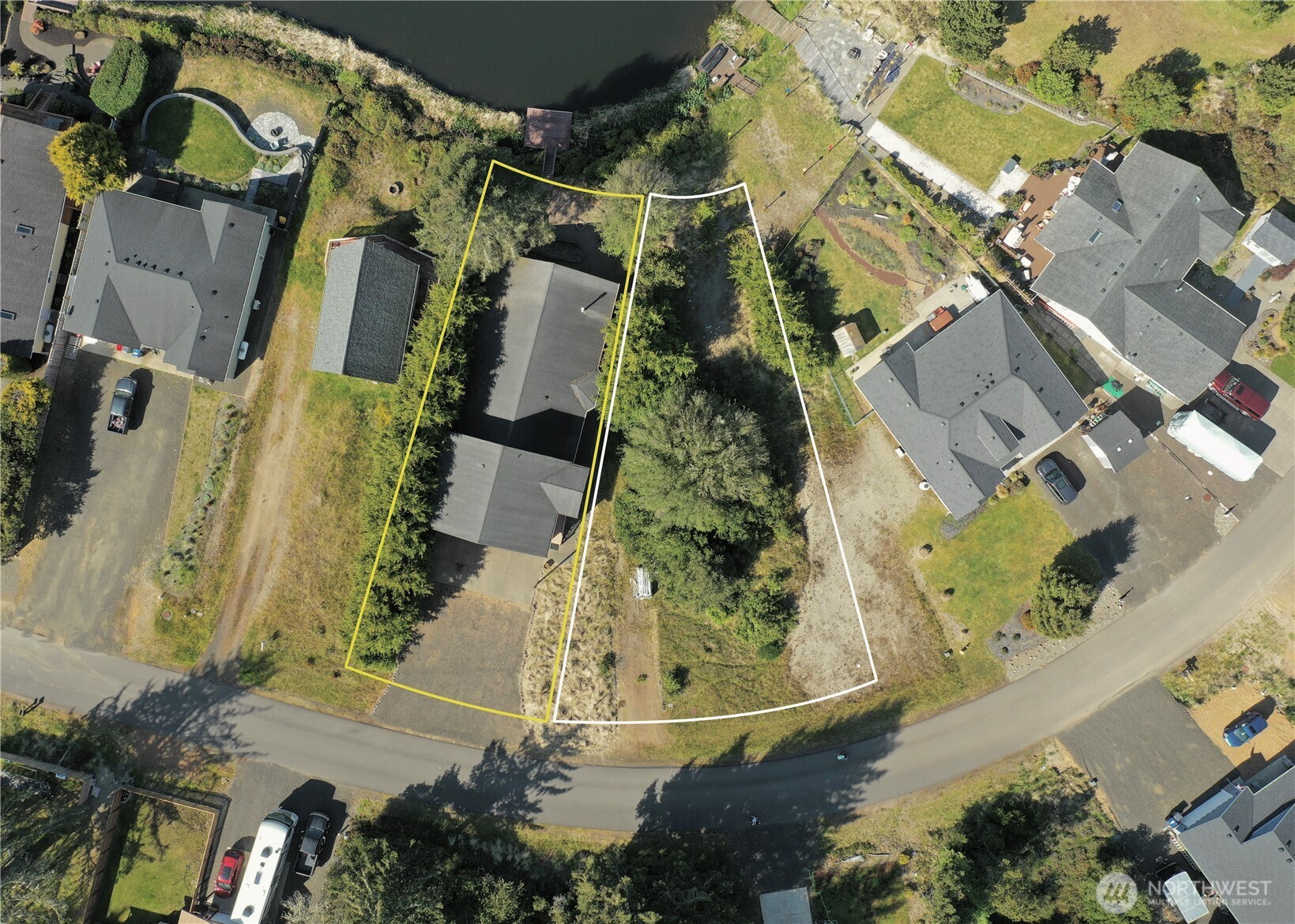 137 N Razor Clam Drive SW Ocean Shores WA 98569