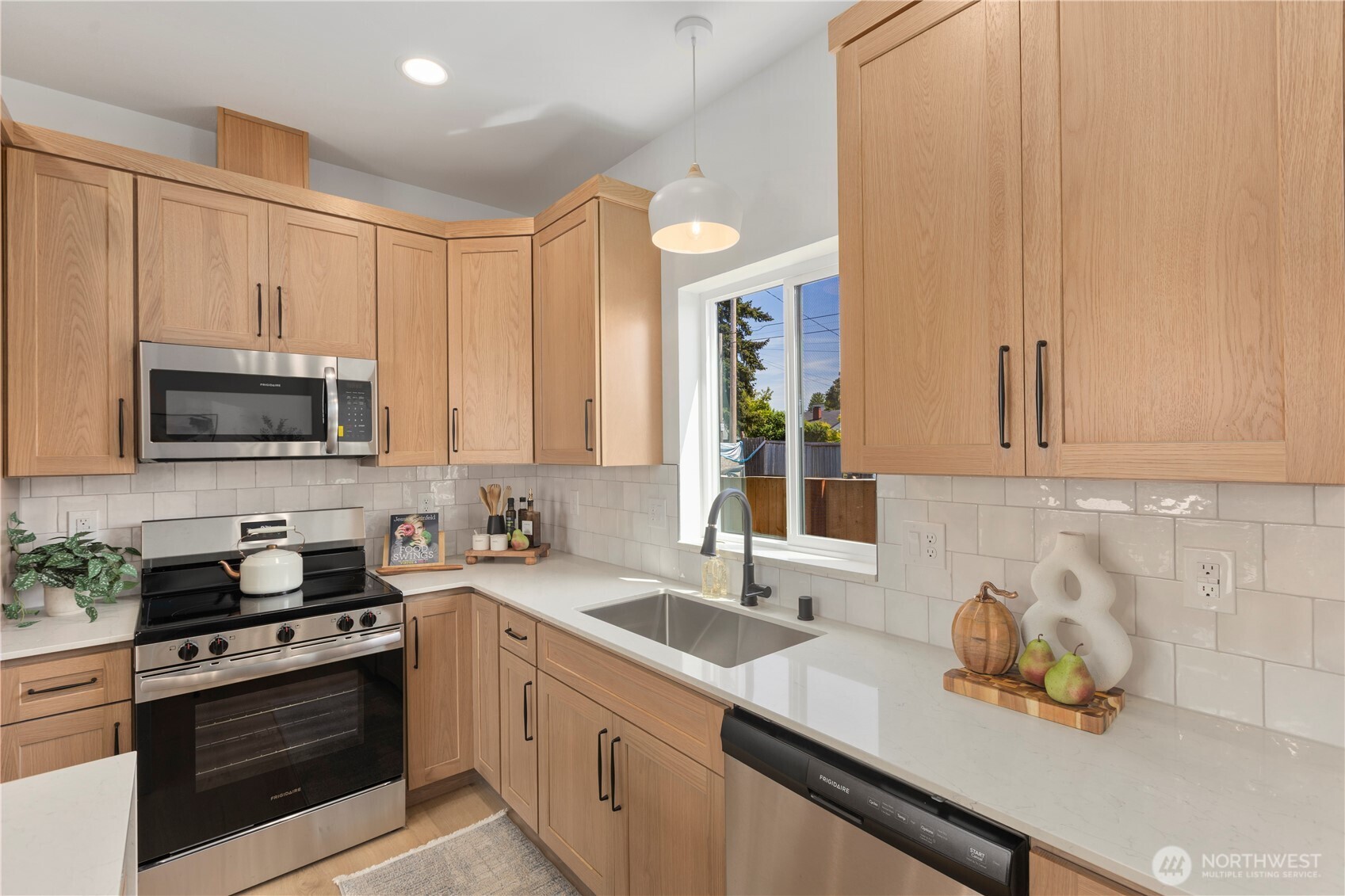 442 E 63rd Street Tacoma WA 98404