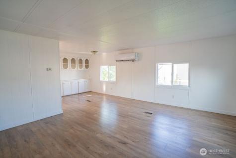 900 N Grape Moses Lake WA 98837