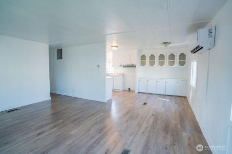 900 N Grape Moses Lake WA 98837