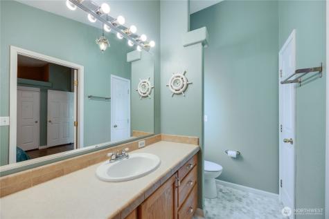 600 Lincoln Road Poulsbo WA 98370
