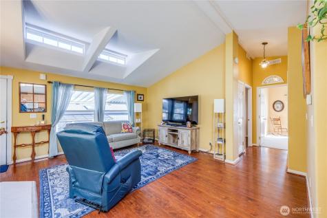 600 Lincoln Road Poulsbo WA 98370