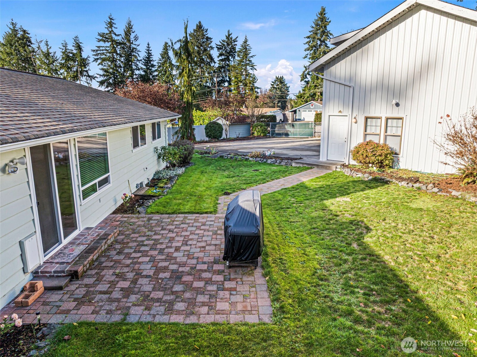 9311 Westmont Place SW Lakewood WA 98498