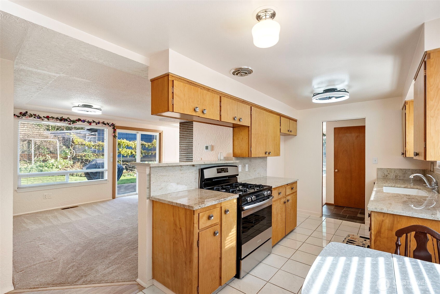 9311 Westmont Place SW Lakewood WA 98498