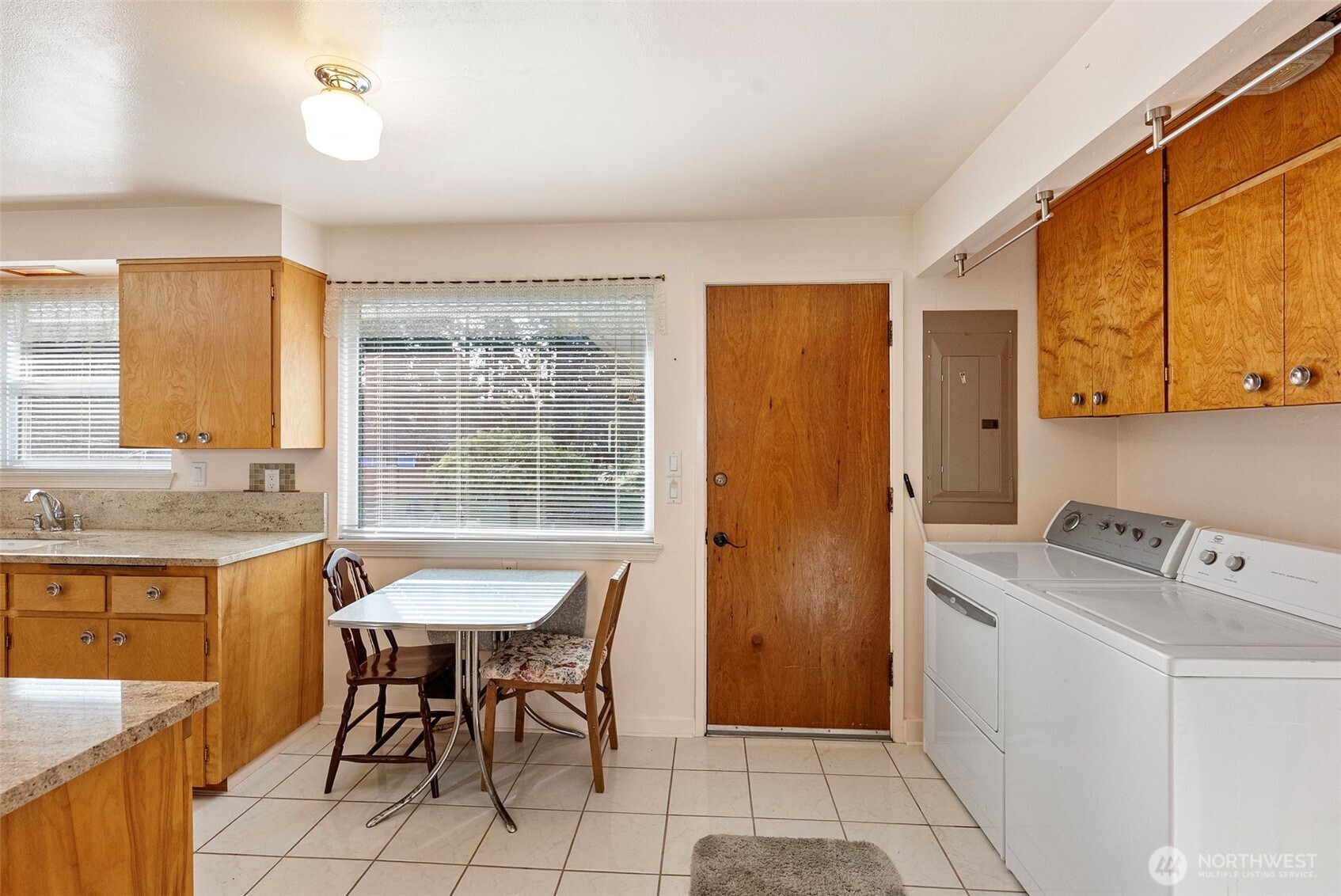 9311 Westmont Place SW Lakewood WA 98498