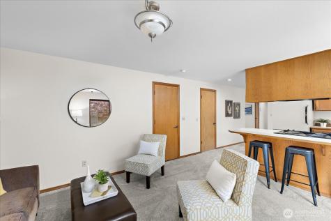 3910 Maple Road Lynnwood WA 98037