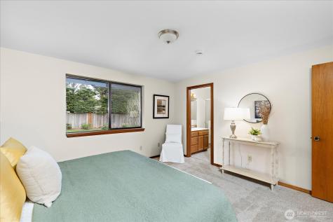 3910 Maple Road Lynnwood WA 98037