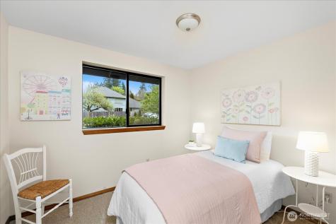 3910 Maple Road Lynnwood WA 98037