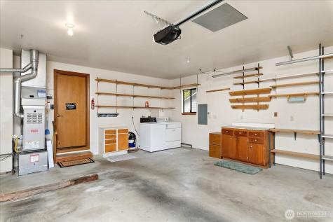 3910 Maple Road Lynnwood WA 98037