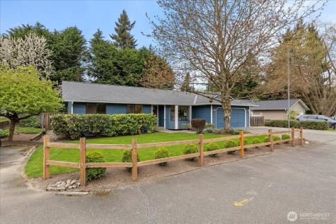 3910 Maple Road Lynnwood WA 98037