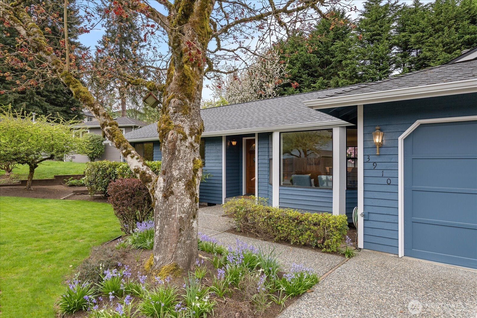 3910 Maple Road Lynnwood WA 98037