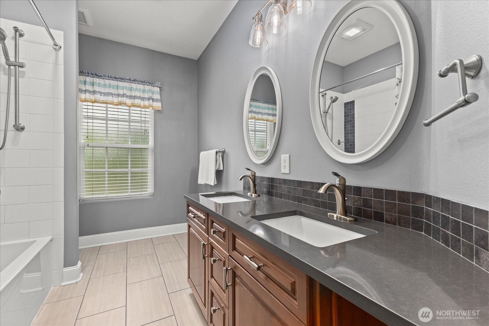 21410 SE 215th Street Maple Valley WA 98038