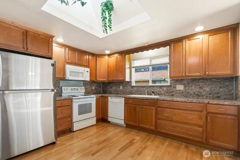 11213 98th Avenue SW Lakewood WA 98498