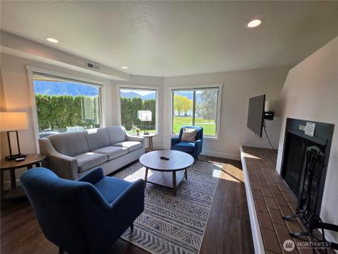 1 Lodge 606-o Manson WA 98831