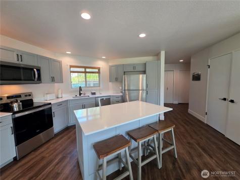 1 Lodge 606-o Manson WA 98831