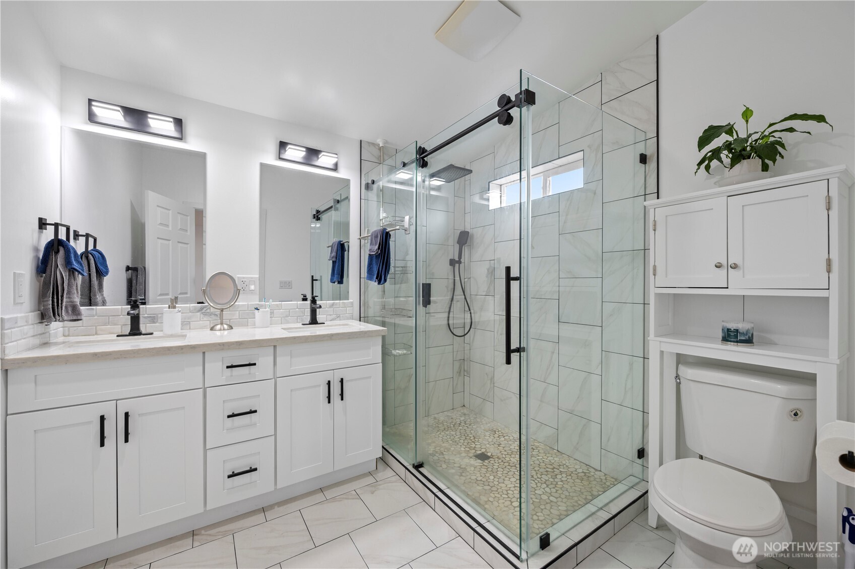 415 Lakeview Road Lynnwood WA 98087