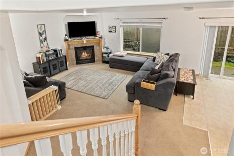 18135 72nd Avenue E Puyallup WA 98375
