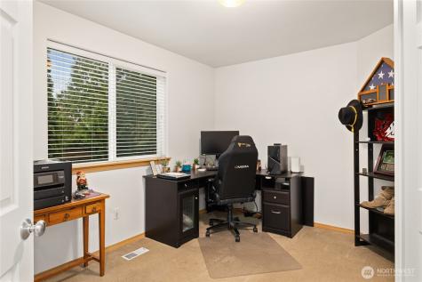 18135 72nd Avenue E Puyallup WA 98375