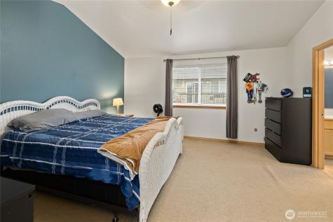 18135 72nd Avenue E Puyallup WA 98375