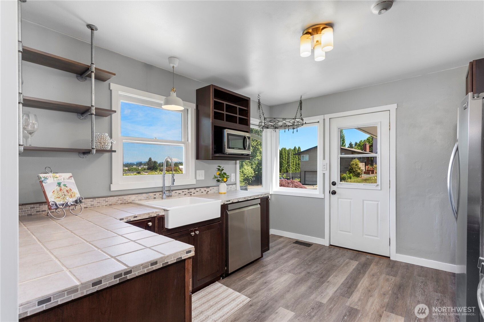 1609 NE 72nd Street Vancouver WA 98665