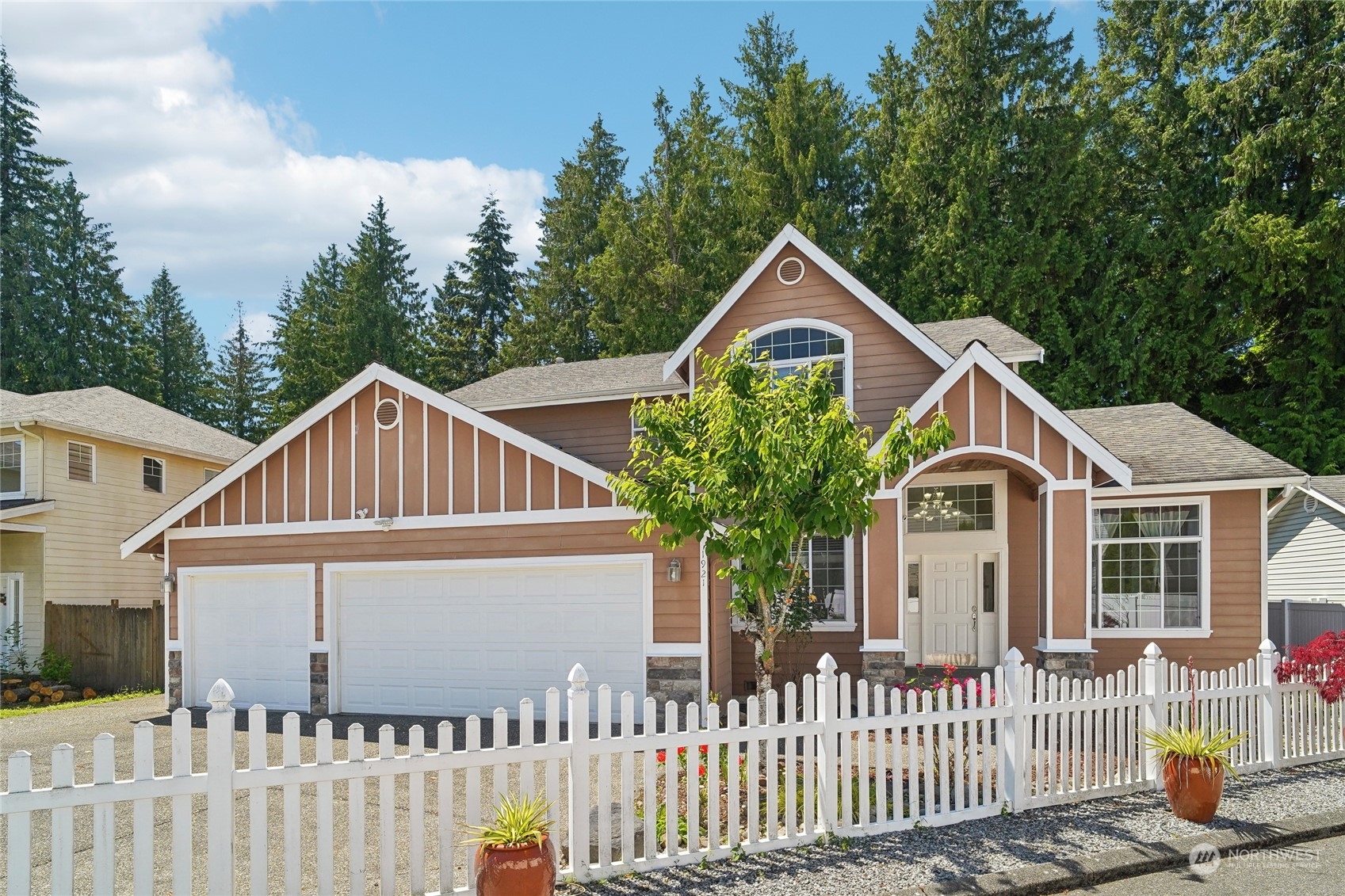 1921 152nd Street Sw Lynnwood WA 98087