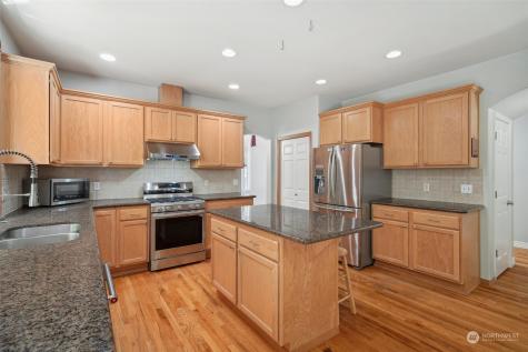 1921 152nd Street Sw Lynnwood WA 98087
