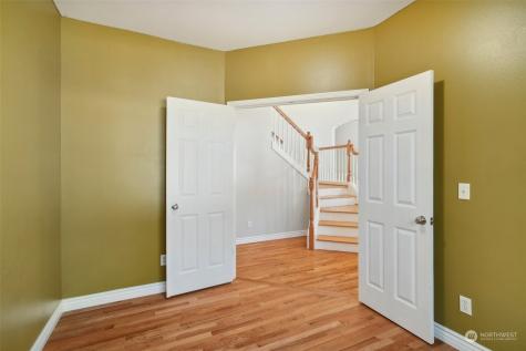 1921 152nd Street Sw Lynnwood WA 98087