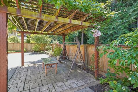 1921 152nd Street Sw Lynnwood WA 98087