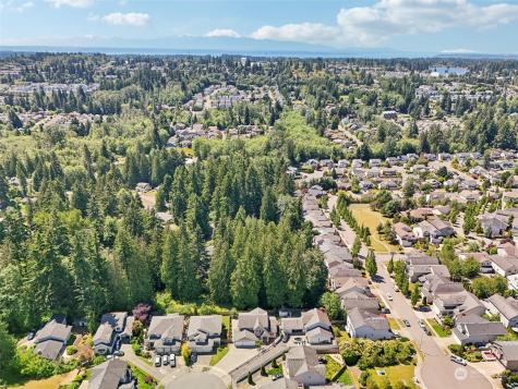 1921 152nd Street Sw Lynnwood WA 98087