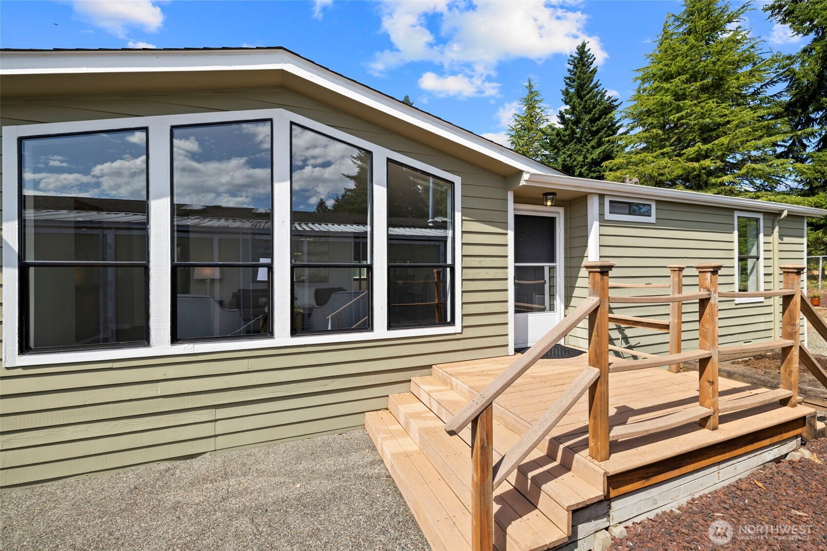 1427 100th Street SW Everett WA 98204