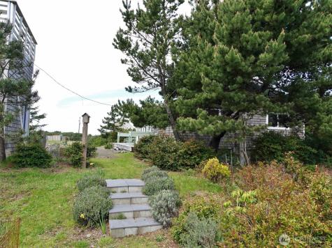 1056 Greenview Avenue SW Ocean Shores WA 98569