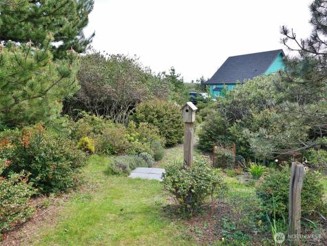 1056 Greenview Avenue SW Ocean Shores WA 98569
