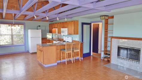 1056 Greenview Avenue SW Ocean Shores WA 98569