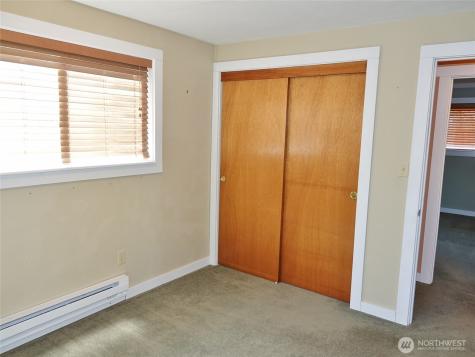 1056 Greenview Avenue SW Ocean Shores WA 98569