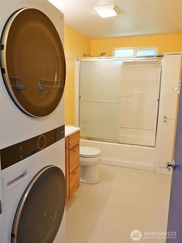 1056 Greenview Avenue SW Ocean Shores WA 98569