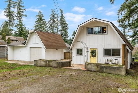 302 Melrose Drive Camano Island WA 98282