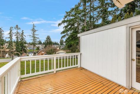 302 Melrose Drive Camano Island WA 98282