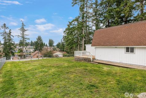 302 Melrose Drive Camano Island WA 98282