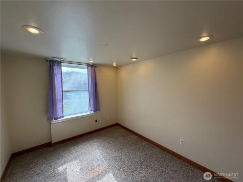 649 5th Avenue N Okanogan WA 98840