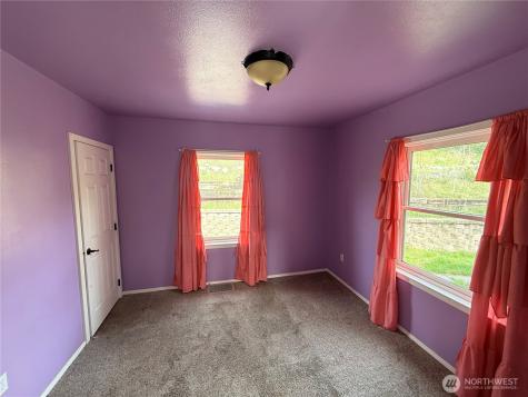 649 5th Avenue N Okanogan WA 98840