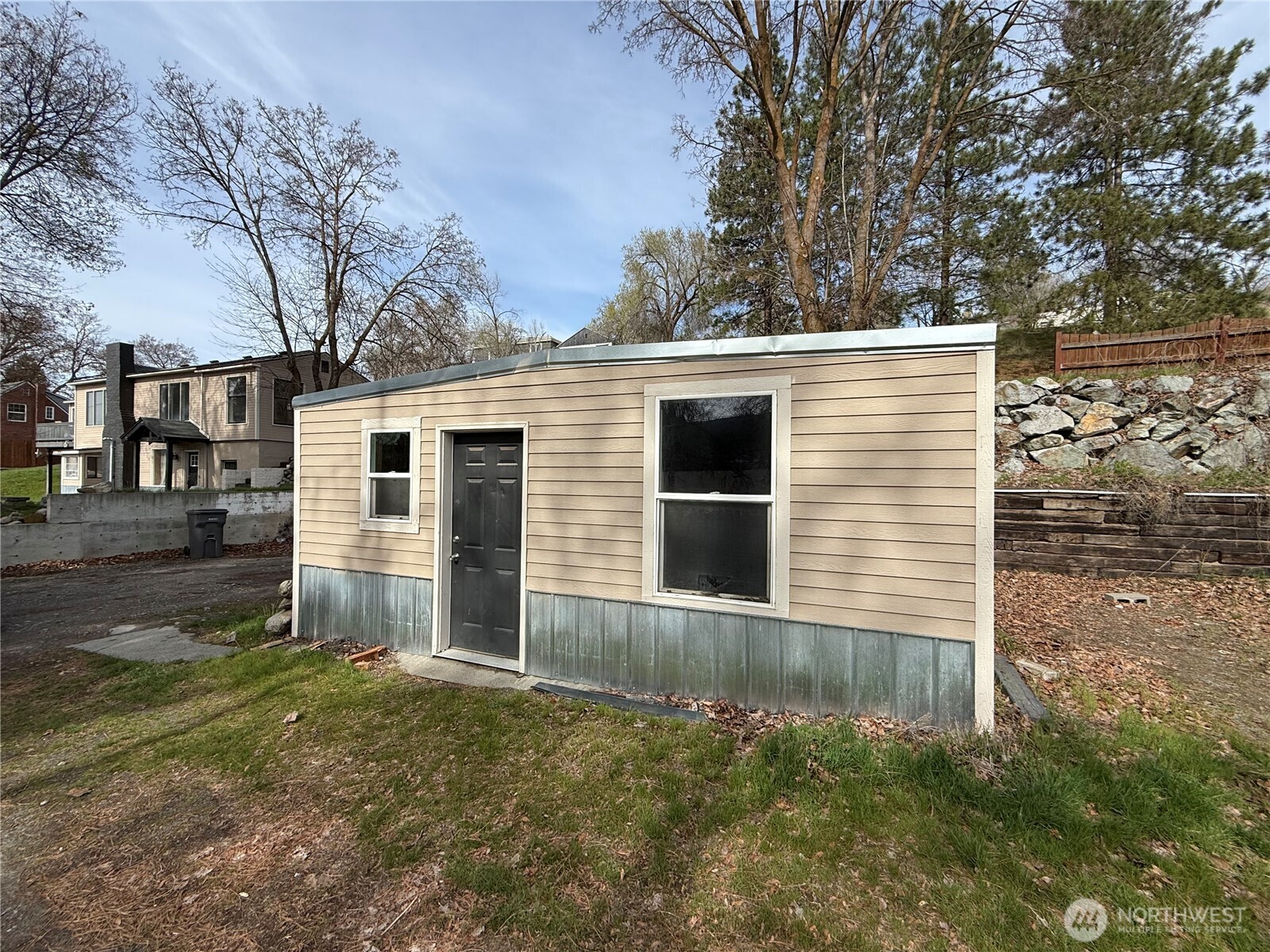 649 5th Avenue N Okanogan WA 98840