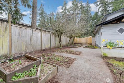 2308 197th Avenue SW Lakebay WA 98349