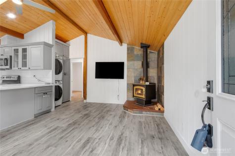 2308 197th Avenue SW Lakebay WA 98349