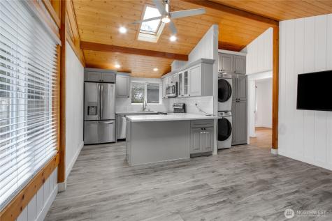 2308 197th Avenue SW Lakebay WA 98349