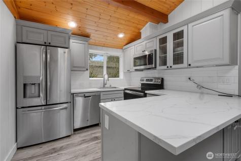 2308 197th Avenue SW Lakebay WA 98349
