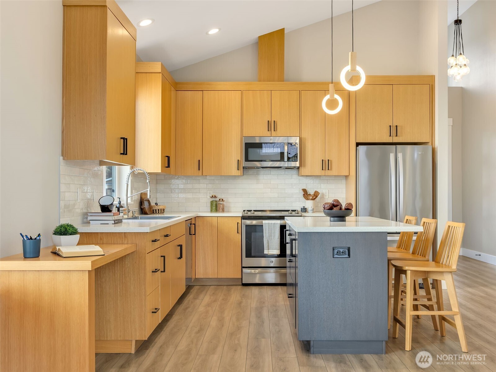 201 24th Street NE Long Beach WA 98631